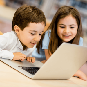 Read more about the article A social revolution! How language learning is changing for the better – Little Bridge